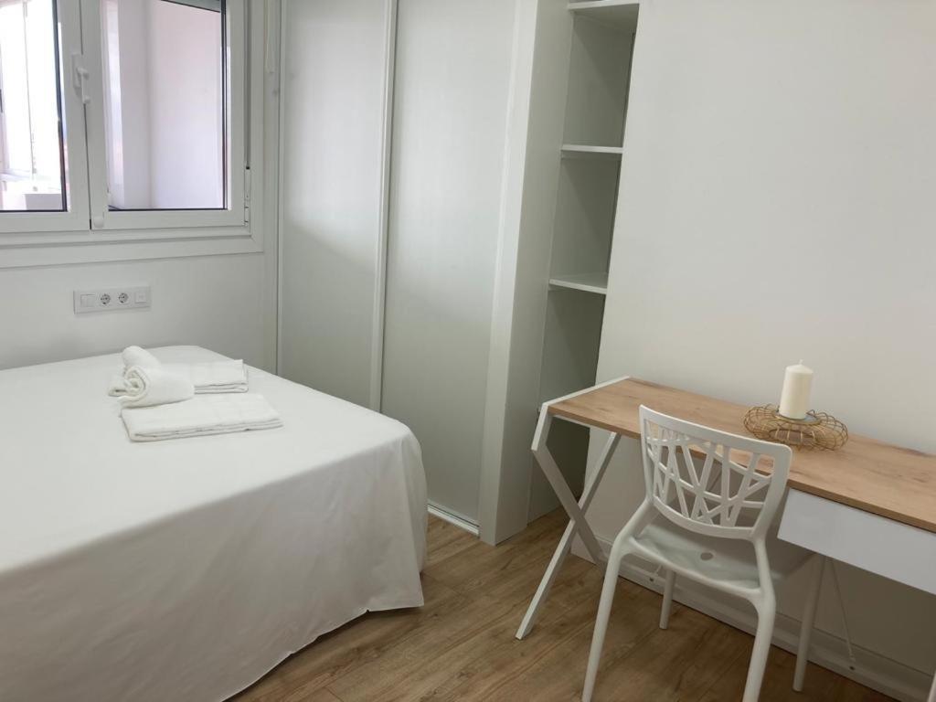 Magnifico Piso Con Gran Terraza En Centro De Apartamento